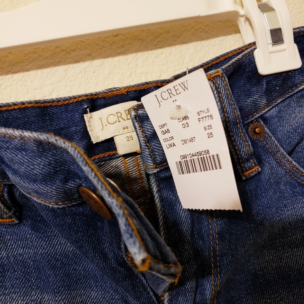 J. Crew Factory Shorts sz 25. NWT - Picture 2 of 3